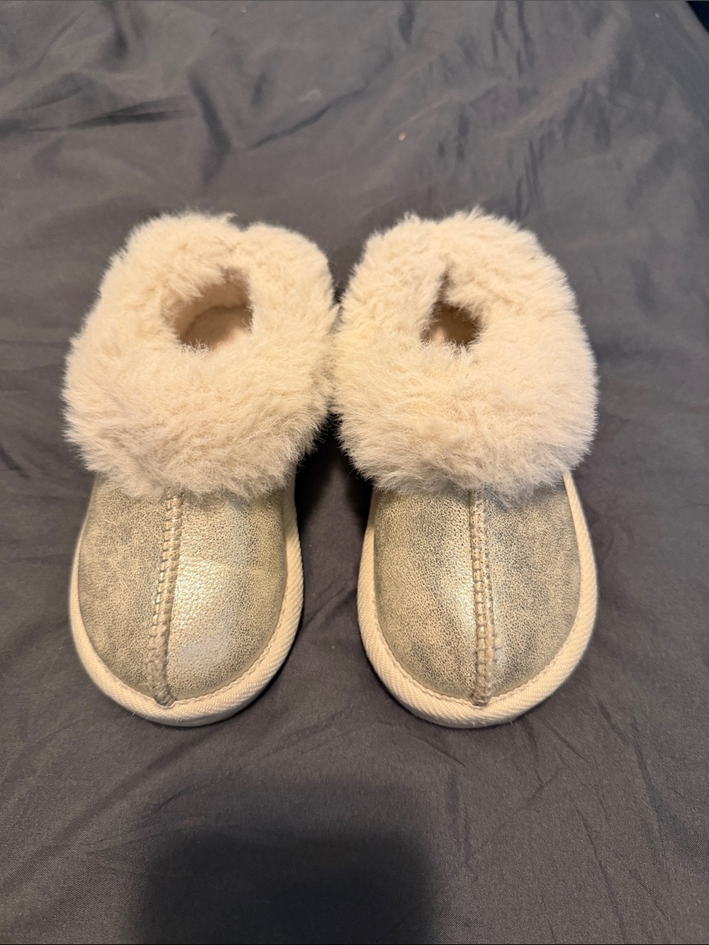 Cozy Cream Fur-Trim Kids Mule Slippers
